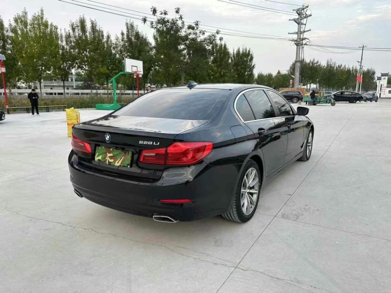 深圳18年宝马5系3