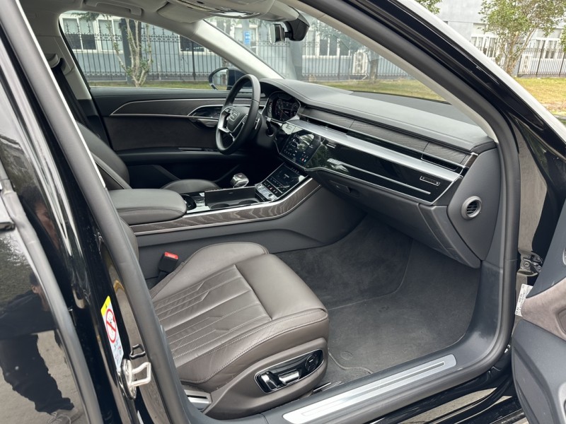 盐城23年奥迪A8L5