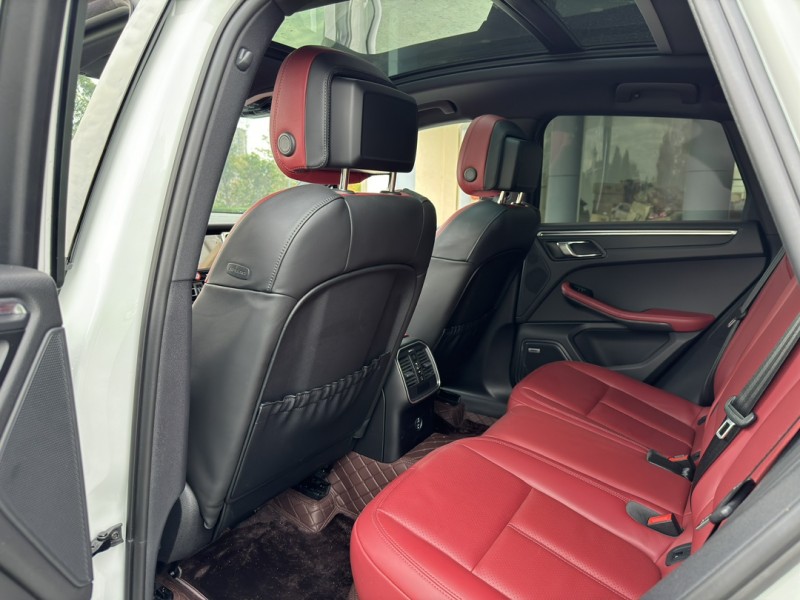 盐城23年保时捷Macan4