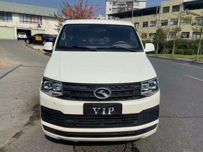 广州21年金龙凯锐1