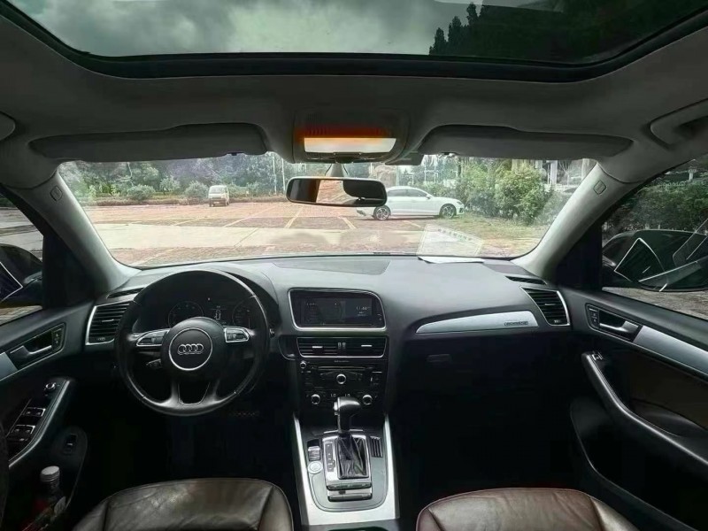 青岛14年奥迪Q56