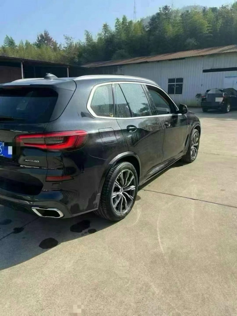 青岛20年宝马X54