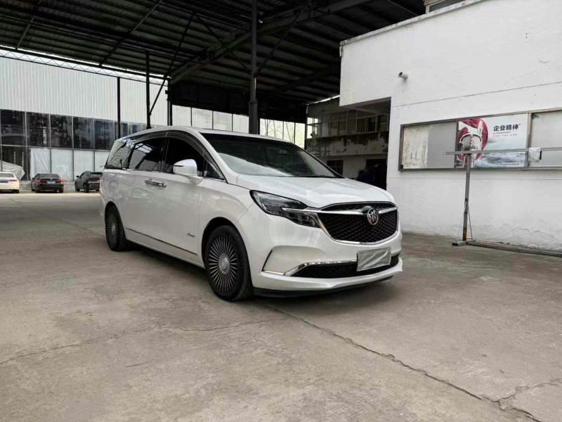 徐州21年别克GL83