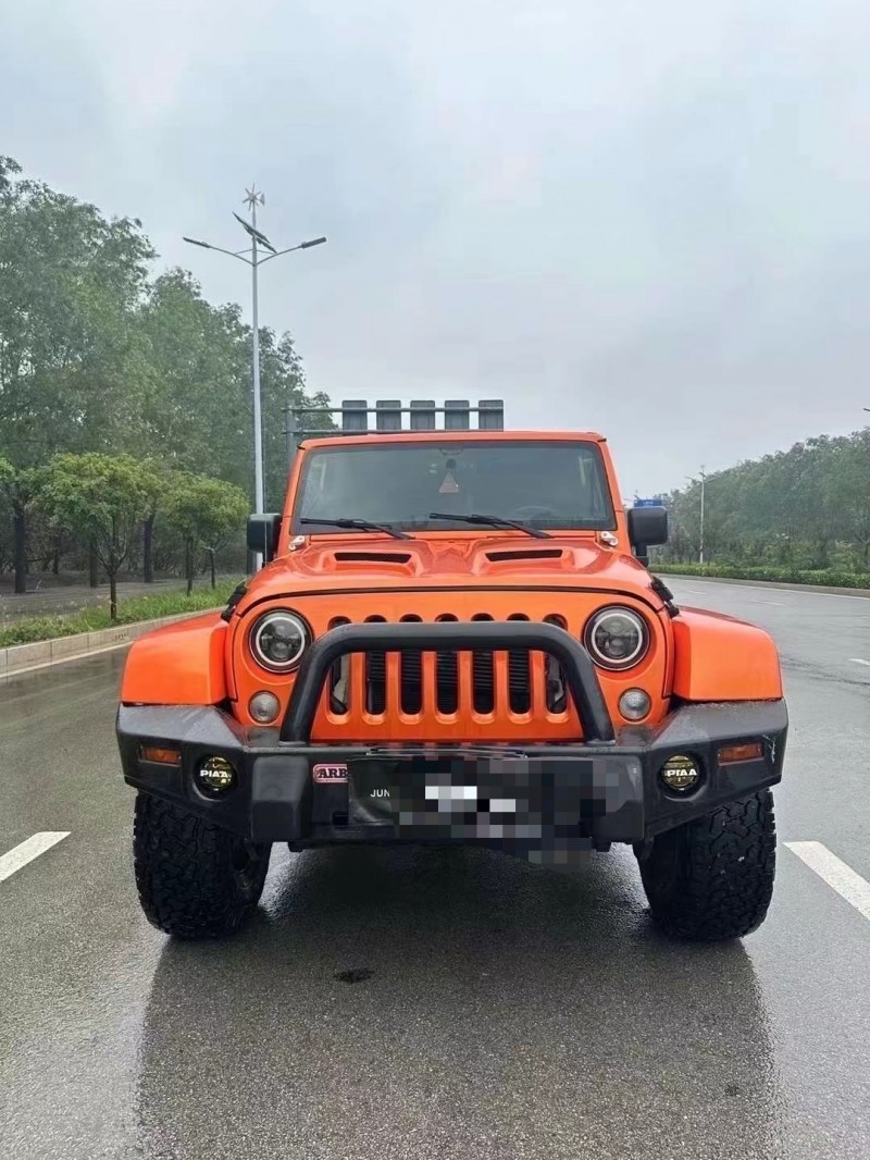 棗莊15年Jeep牧馬人1