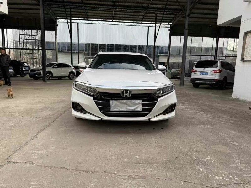 徐州22年本田雅阁1