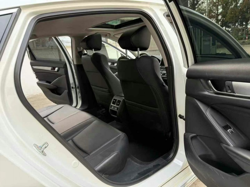 徐州22年本田雅阁7