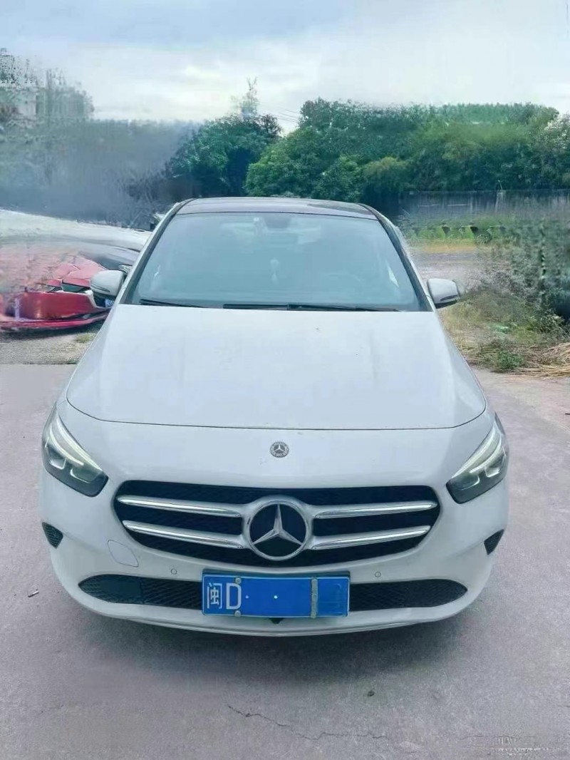 徐州20年奔驰B1