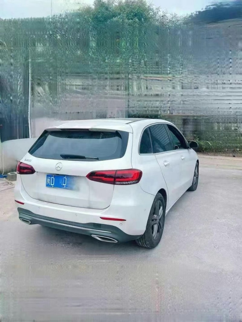 徐州20年奔驰B3