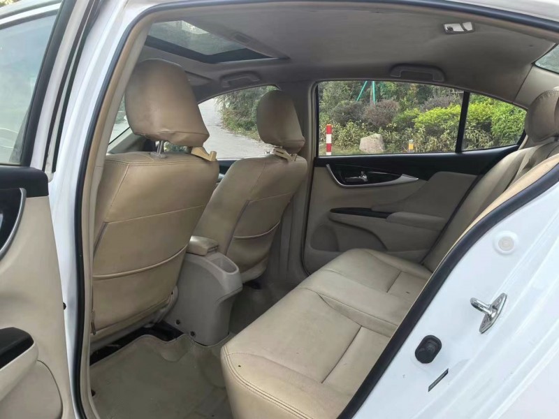 广州13年本田凌派8