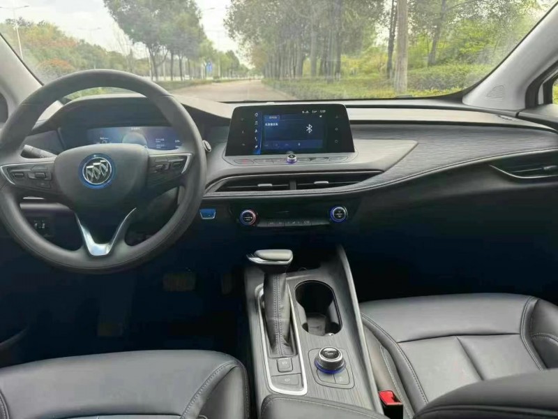 益阳23年别克velite68