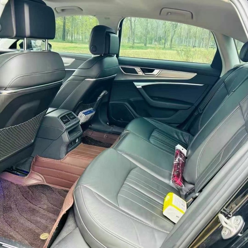 济宁22年奥迪A6L4