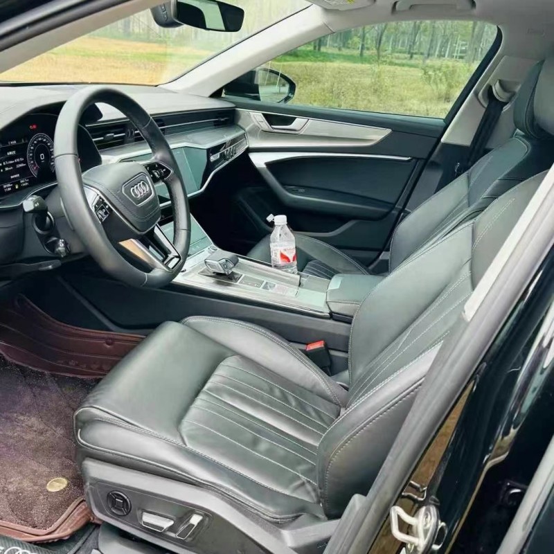 济宁22年奥迪A6L7
