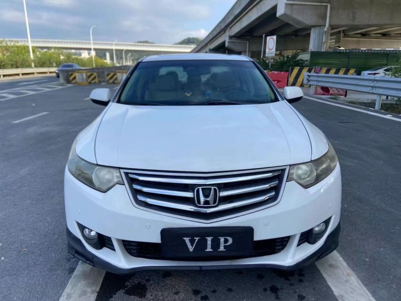 广州11年本田思铂睿1