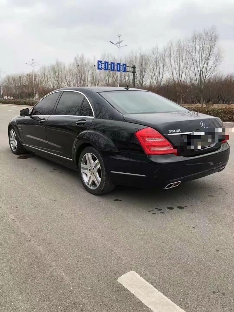 枣庄12年奔驰S8