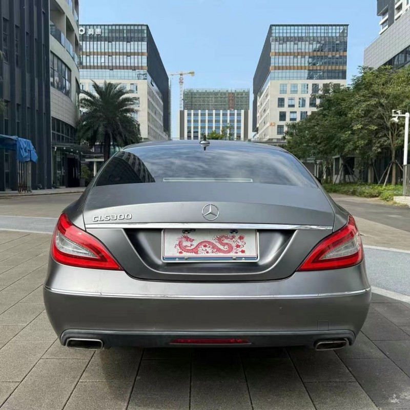 佛山12年奔驰CLS9
