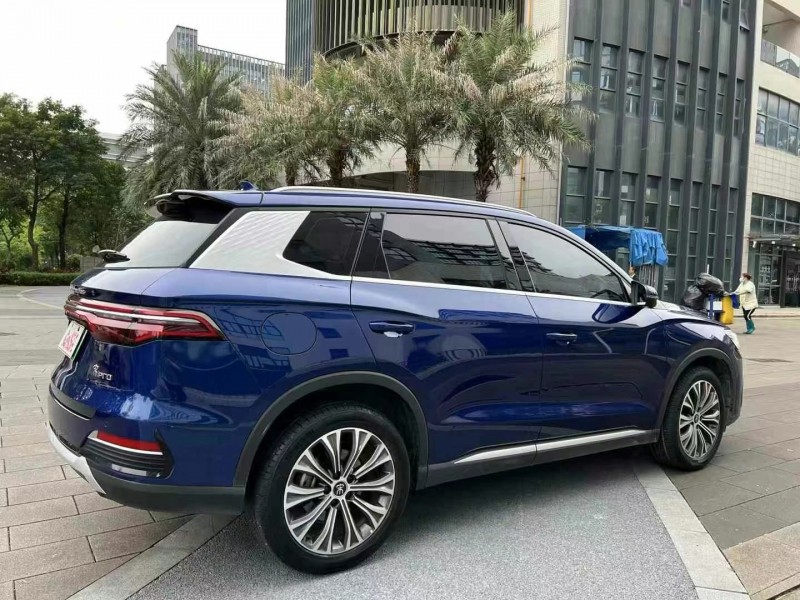 佛山22年比亚迪宋5