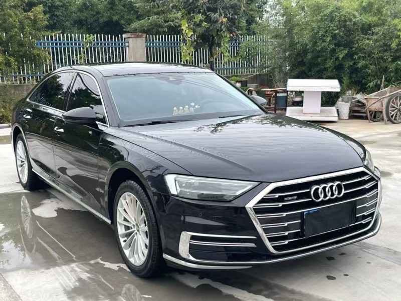 徐州20年奥迪A8L2