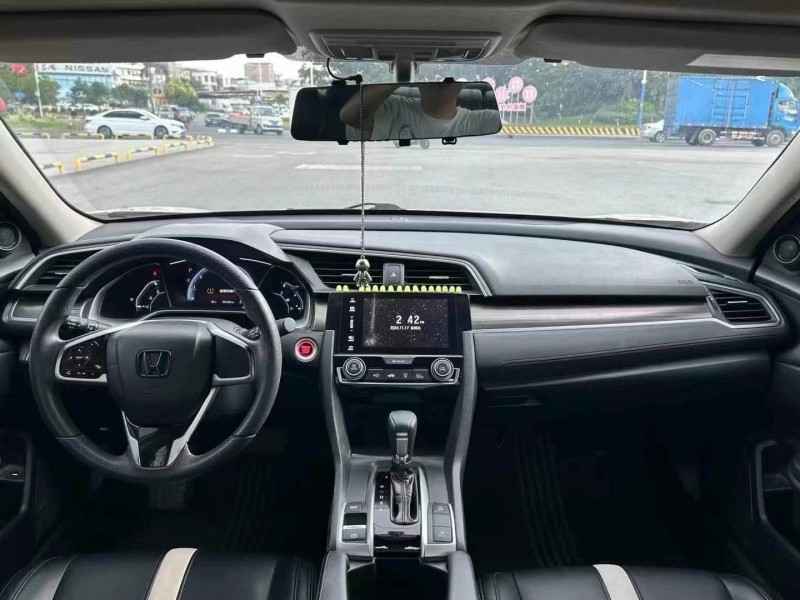 佛山21年本田思域2