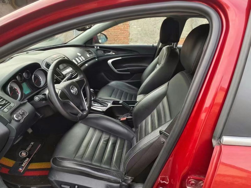 济宁14年别克君越8