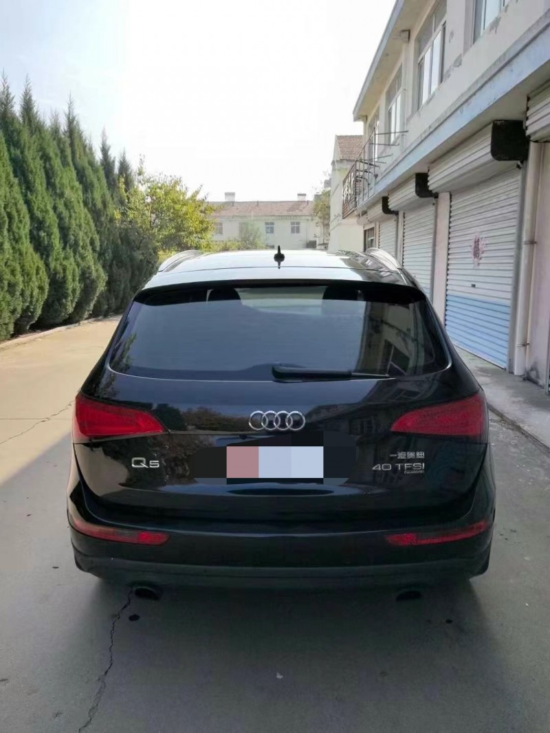 济宁14年奥迪Q56