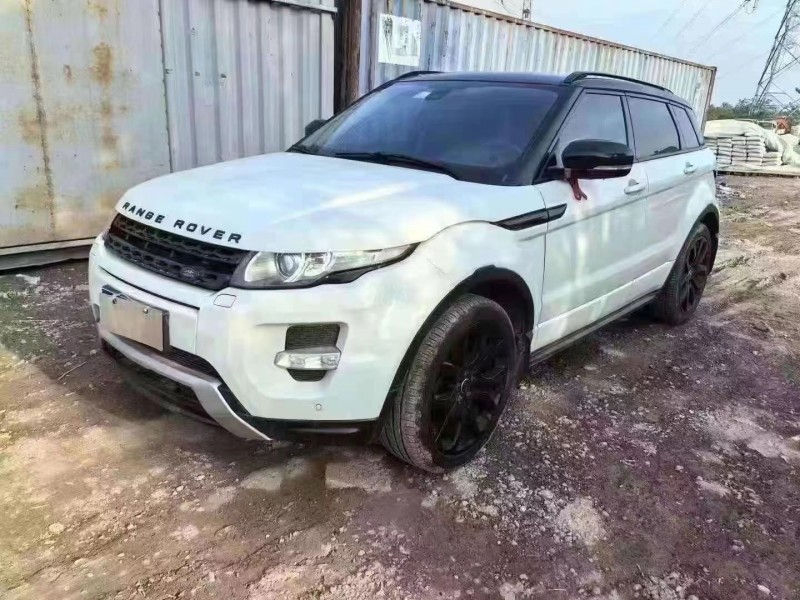 济宁13年路虎极光2