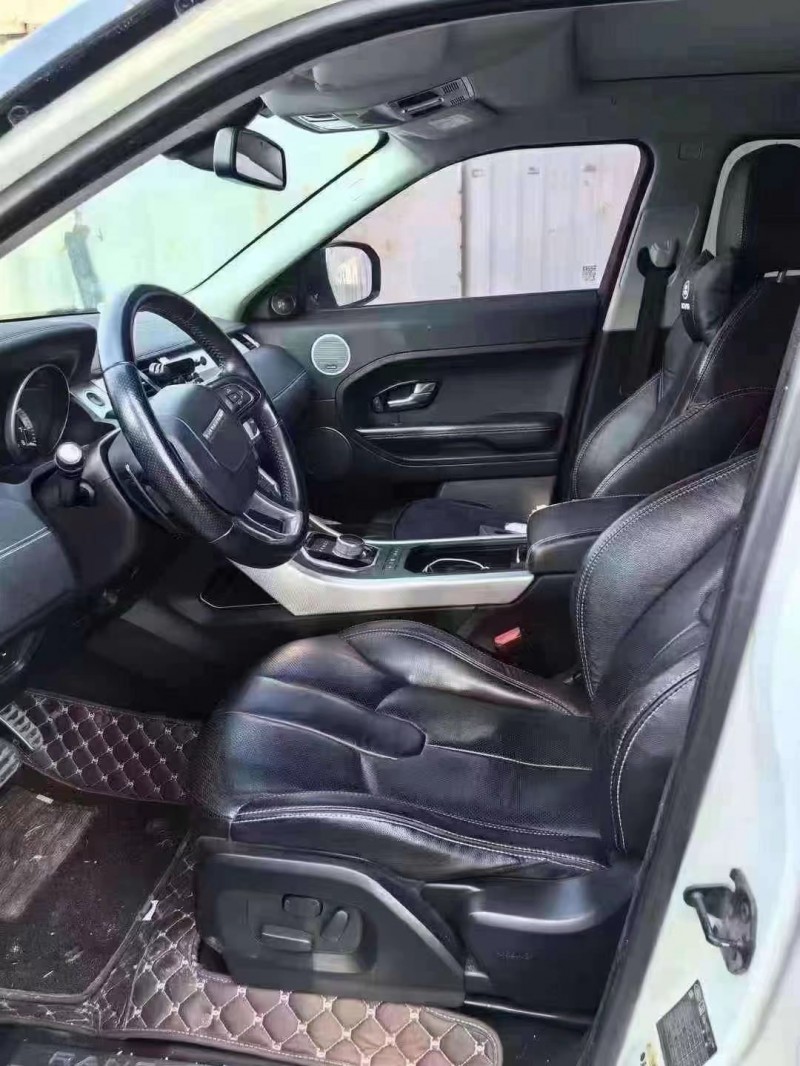 济宁13年路虎极光7