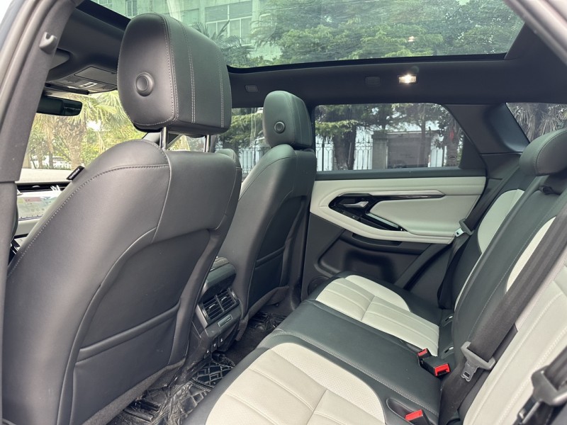 盐城21年路虎极光5