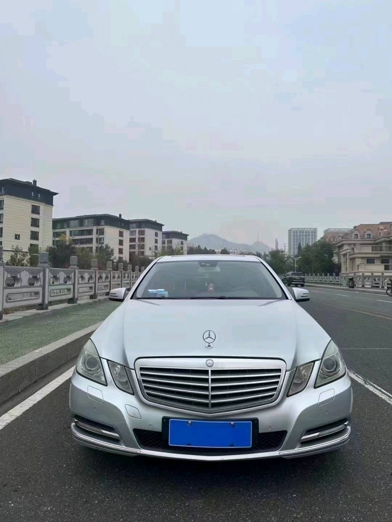 青岛11年奔驰E1