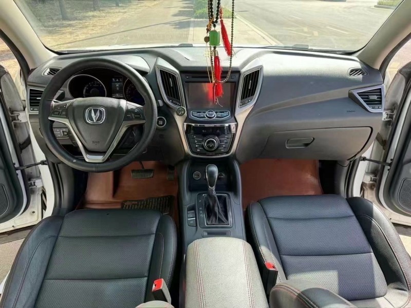 枣庄15年长安汽车CS756