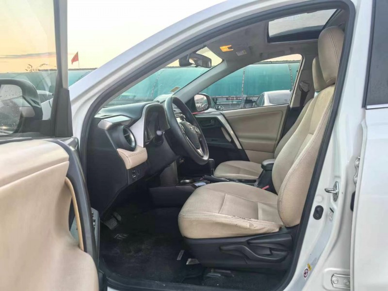 东莞15年丰田RAV4荣放4