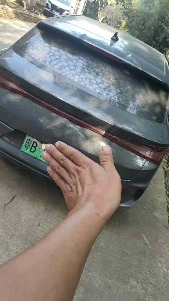 广州21年比亚迪E26