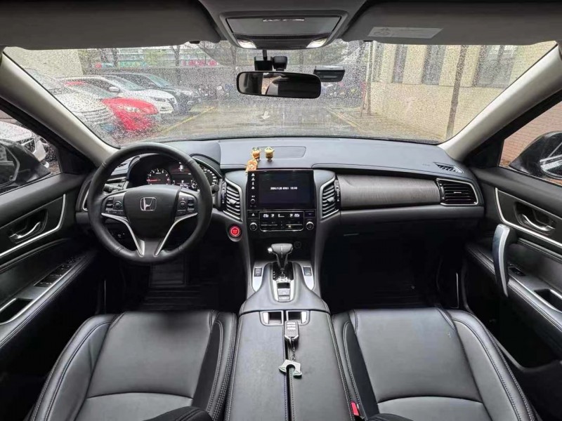 佛山23年本田冠道8