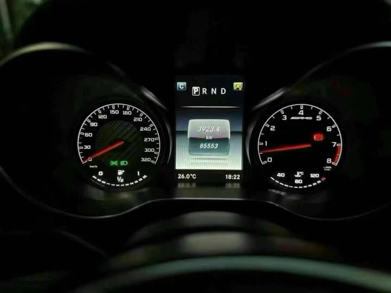 广州16年奔驰AMG5