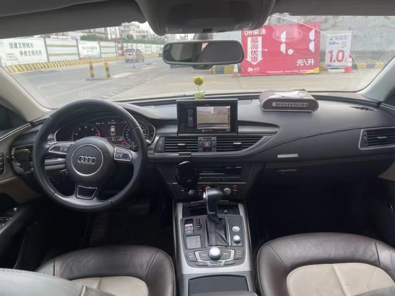 深圳15年奥迪A7L4