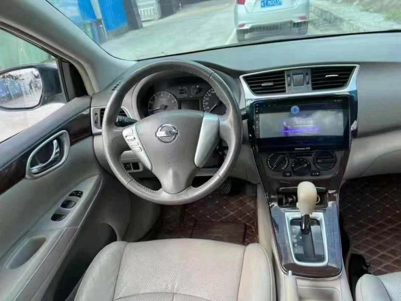 湛江14年日產軒逸4