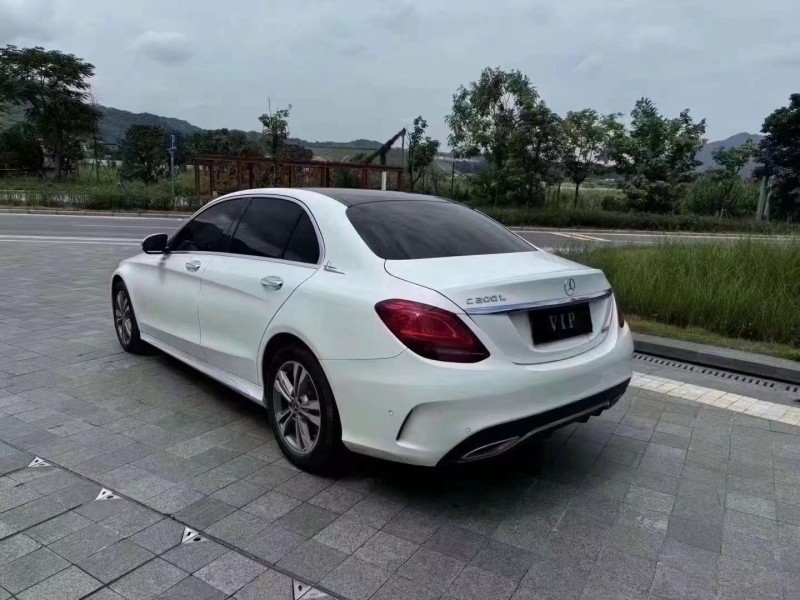 广州21年奔驰C8