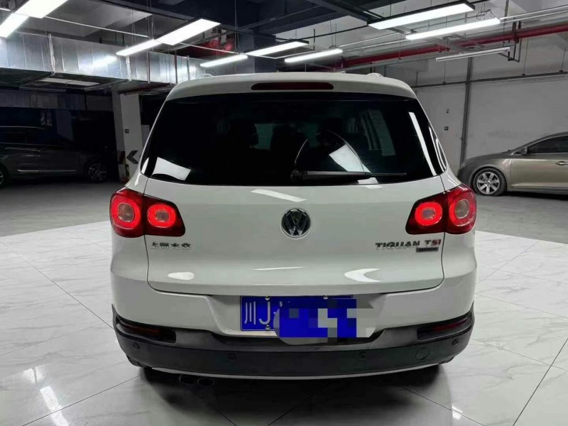 成都12年大众途观4