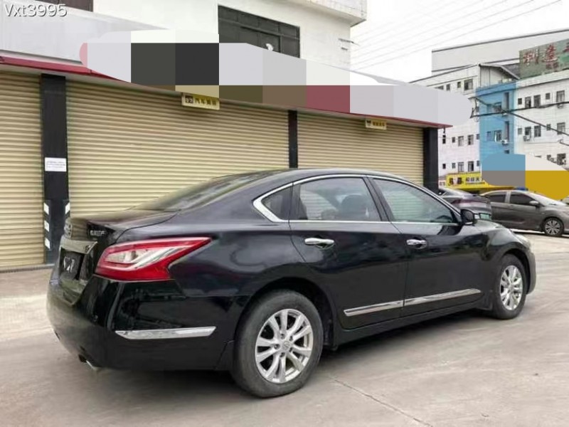广州14年日产天籁4
