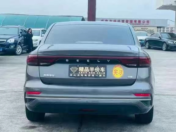 东莞23年吉利帝豪8