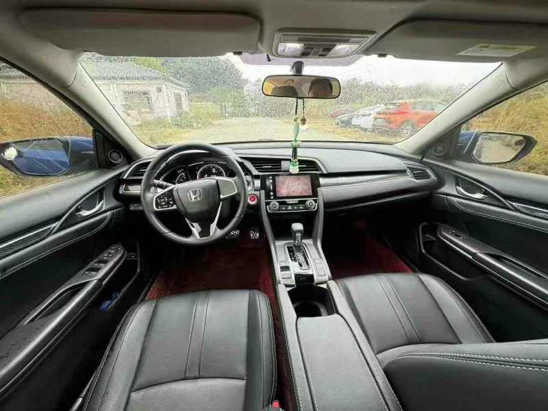 广州21年本田思域8