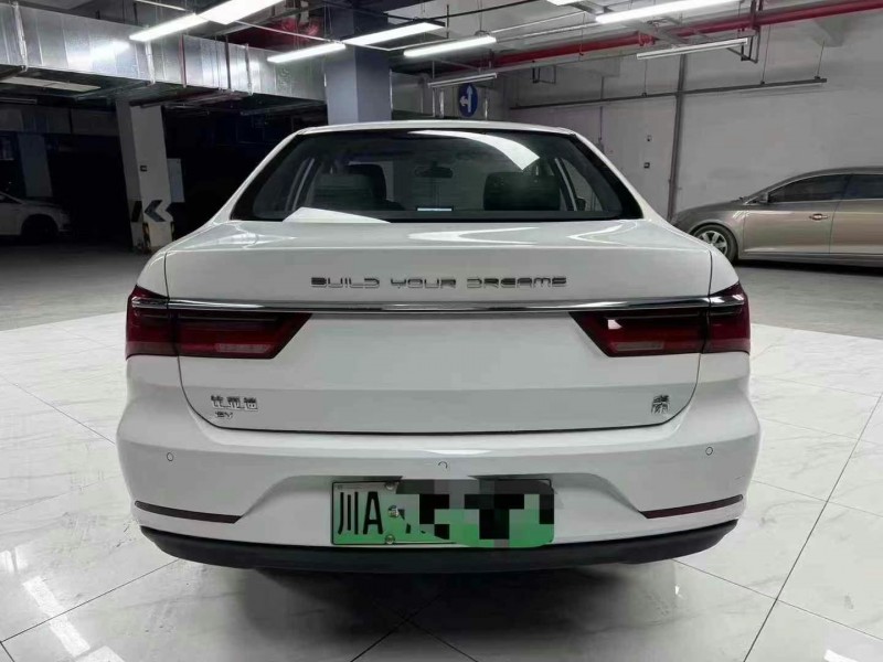 成都23年比亚迪秦4