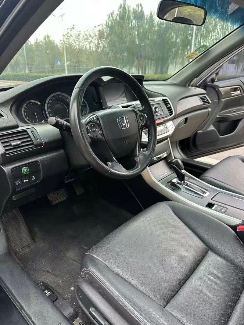 枣庄14年本田雅阁4