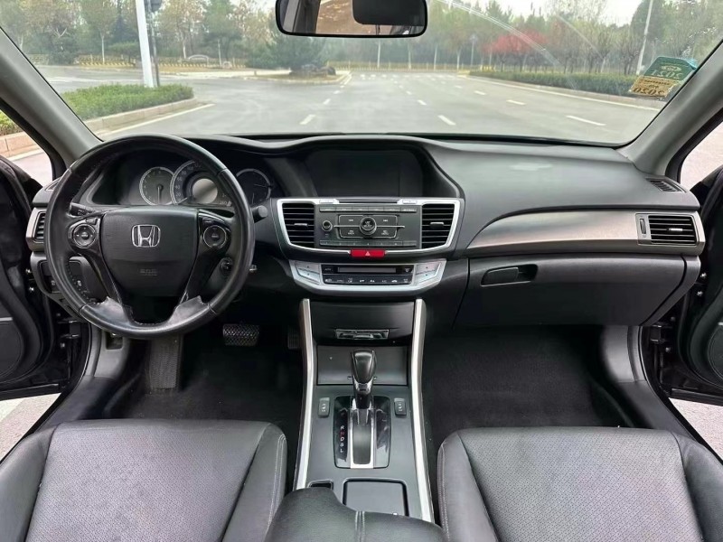 枣庄14年本田雅阁6