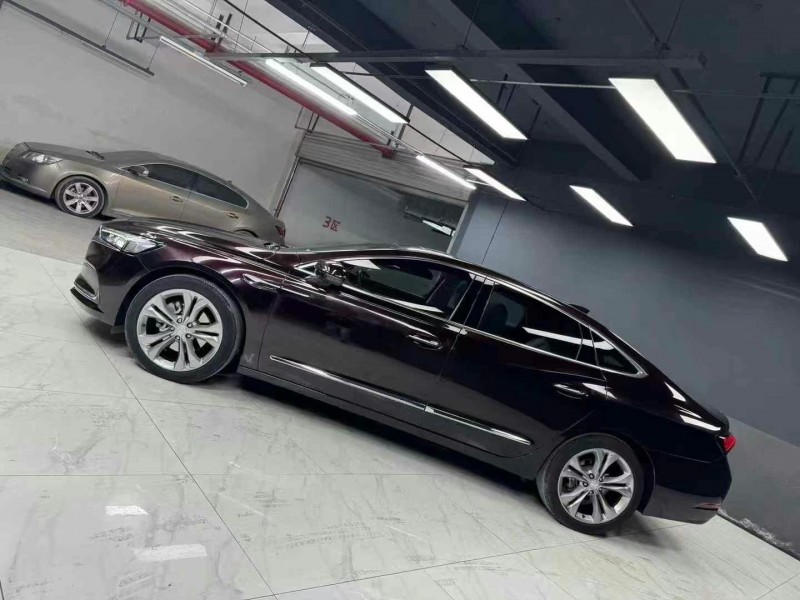 成都21年别克君越4