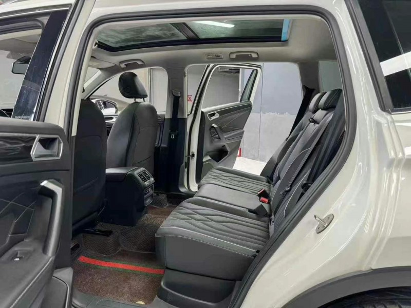 成都21年大众途观5