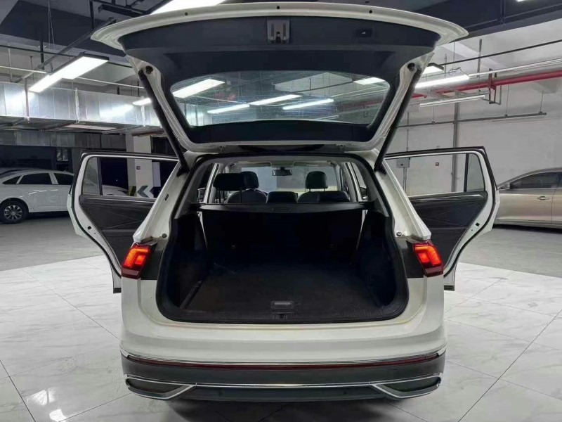 成都21年大众途观9