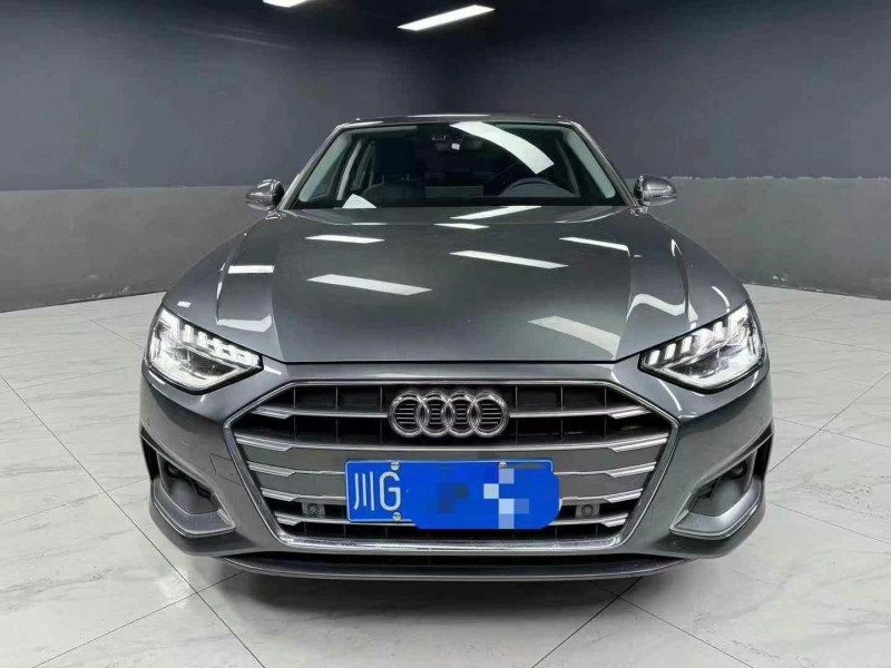 成都23年奥迪A4L1