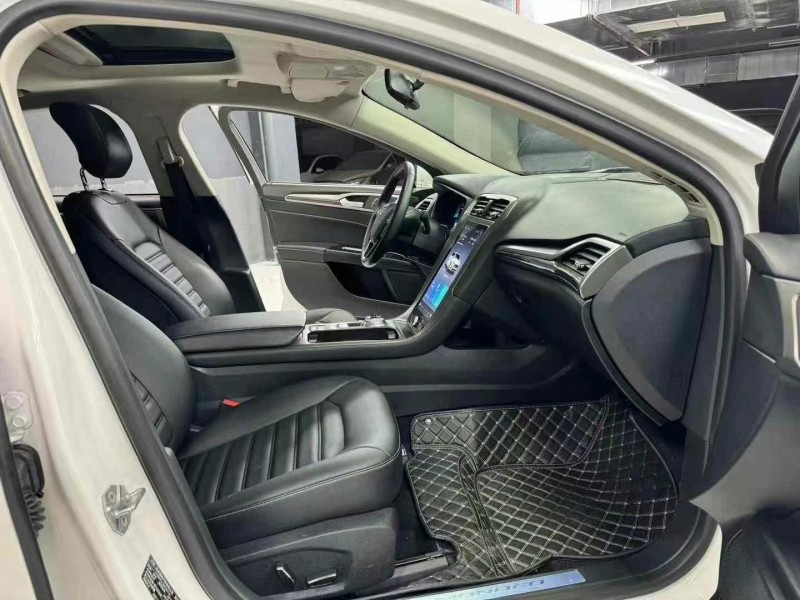 成都21年福特蒙迪欧5