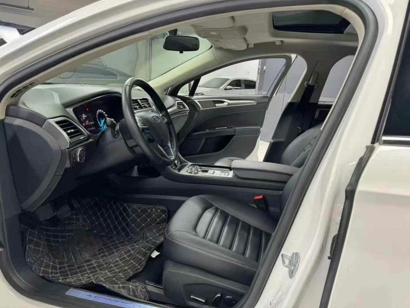 成都21年福特蒙迪欧7