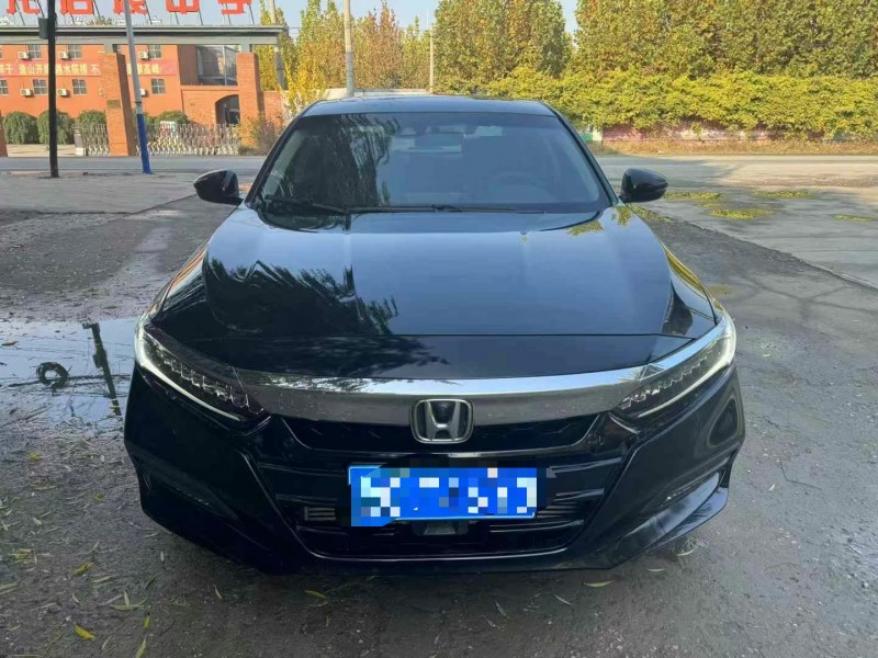 保定19年本田雅阁1